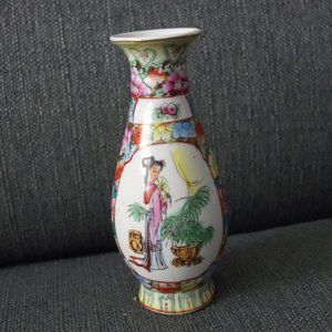 Small 6.5 Inch High Hourglass Shaped Ceramic Flower Vase